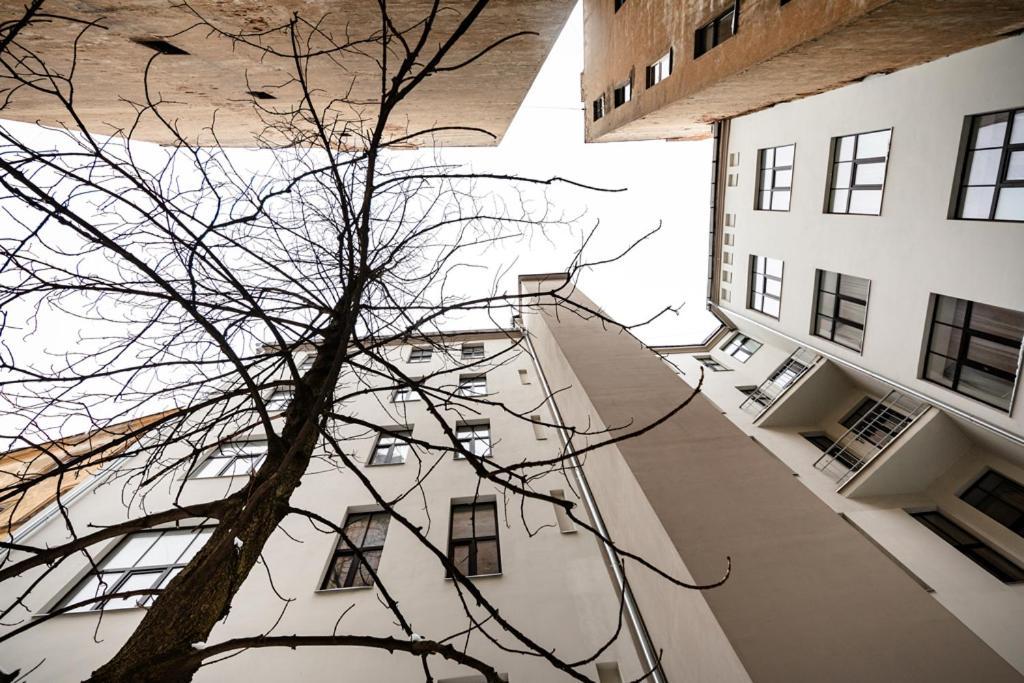 Urban Terrace In Centre Apartment *